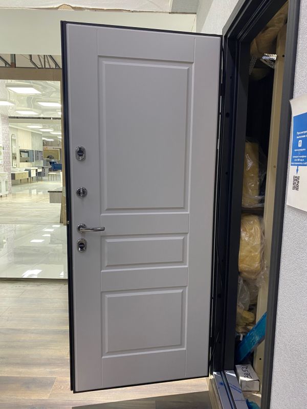 Дверь SNEGIR 20 MP (950, 2050, R, черный муар металлик, -, КТ Белый, S20-19, хром, НАКЛ, РУСТ, -) (ч