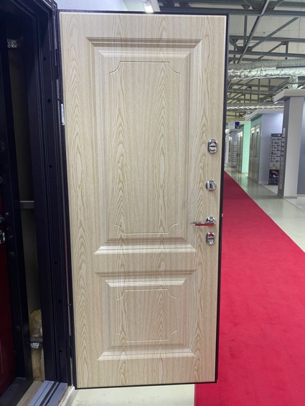 Дверь SNEGIR 20 MP (880, 2050, R, букле коричневый, -, КТ Дуб бежевый, S20-02, хром, НАКЛ, РУСТ, -)