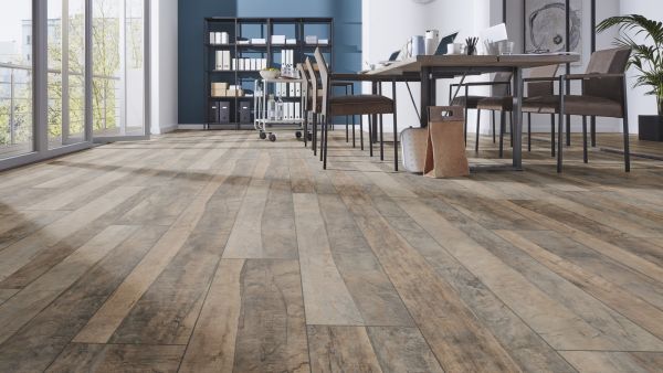 4981 Дуб Трей/ 1380*244*8м/АС4/32 класс/ V4/5G/UL